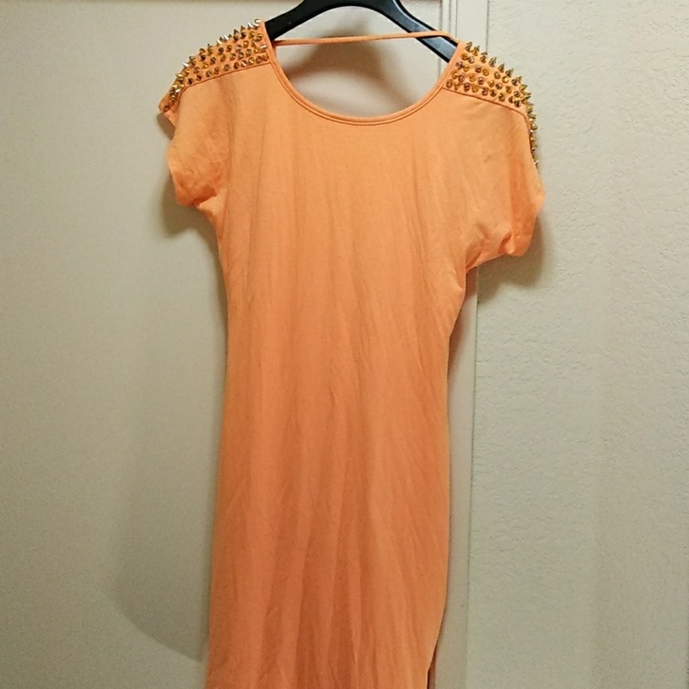 Dress - Picture 5 of 5